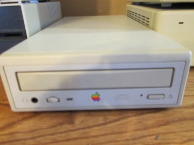 Apple 024.JPG